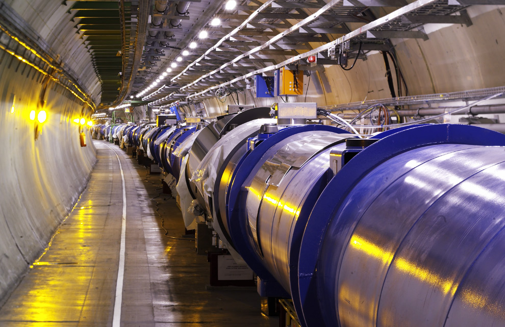 LHC img